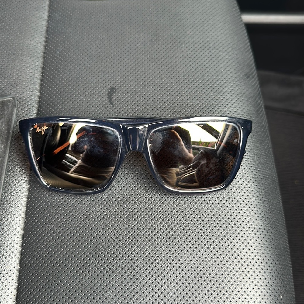 Men’s polarized Cruzem Maui Jim Sunhlasses